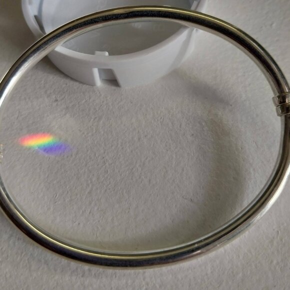 Vintage Sterling Silver Spring Bangle Bracelet - Picture 2 of 2